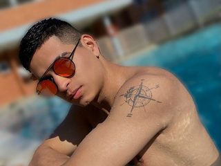 Rey Sulburan Live Cam on Flirt4Free