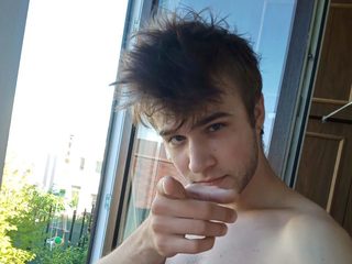 Watch Jonah Grey live on cam on Flirt4Free