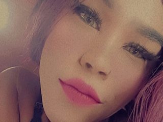 Kiara Zulueta Live Webcam on Flirt4Free