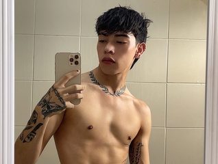 Jj Clover Live Cam on Flirt4Free