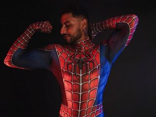 Watch Liiam Garcia live on cam on Flirt4Free