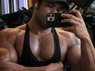 Derek Castle profile