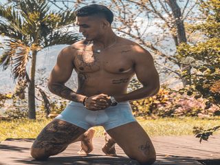 Mike Callen Live Cam on Flirt4Free