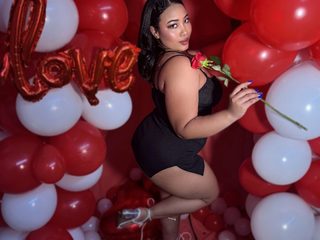 Sex cam with Cataleya Ruiz on 1 on 1 sex cams