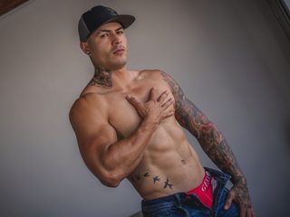 Andres Clark Live Cam on Flirt4Free