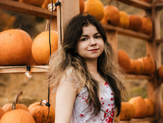 Tina Ryder webcam model