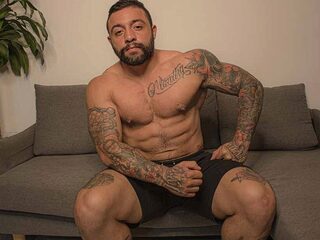 Eddie Gunn Live Chat on Flirt4Free