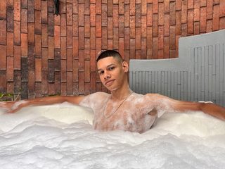 Gavin Jason webcam model