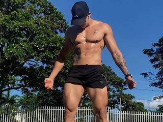 Connor Stonne Live Cam on Flirt4Free