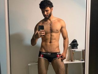 1 On 1 Sex Cams - Malik Lee German Alt Text Streamray-Cams