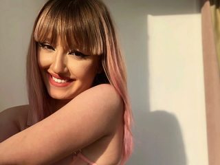 Nude Chat with Emily Bello on Live Cam ⋆ FLIRT SHOW ⋆ Webcam Sex With Amateurs