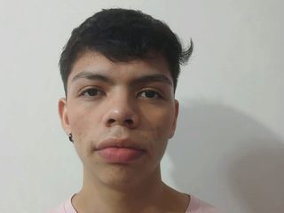 Maikel Jhonson — Flirt4Free Male model
