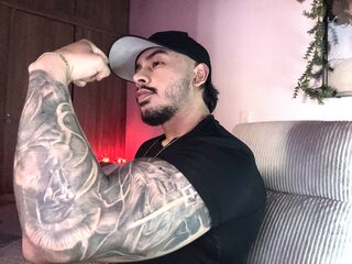 Justin Whitte profile