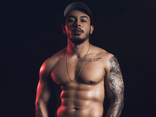 Justin Whitte profile