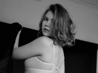 Nude Chat with Edwina Dowe on Live Cam ⋆ FLIRT SHOW ⋆ Webcam Sex With Amateurs