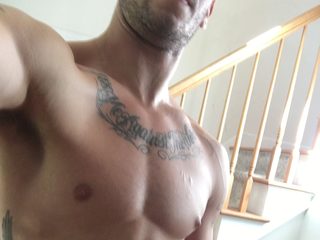 John Tompson Live Cam and Profile on UnifiedCams