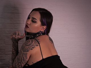 Cam2cam sex with Sindel Dark on live sex chat