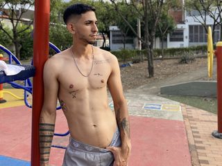Azrael Smith profile