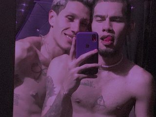 Geo Mike & Mateo Diaz live cam model at Flirt4Free