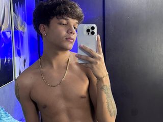 Profile and Statistics for Apolo Key on Flirt4Free