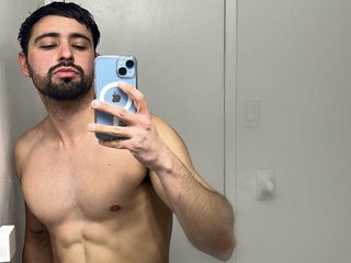 Thiago Colleman Live Cam on Flirt4Free