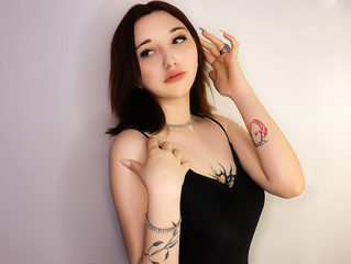 Live sex cam with Madison Swift on tattoos sex chat