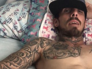 Travis Millz Live Cam and Profile on UnifiedCams