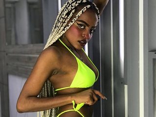 Hylari Banks sex cam live