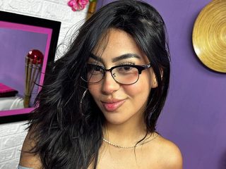 Miaa Khalifa Live Cam on Flirt4Free