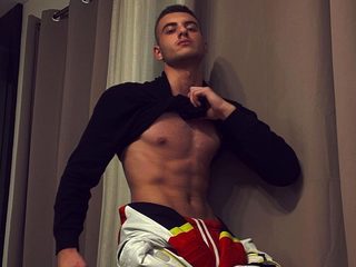 Ilajdza Hot Live Cam on Flirt4Free