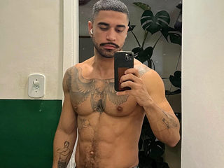 Caio Prado Live Cam on Flirt4Free