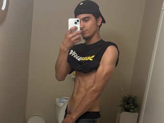 Diego Rivera Live Cam on Flirt4Free