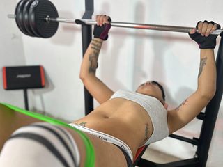 Arlet Soto live cam model at Flirt4Free