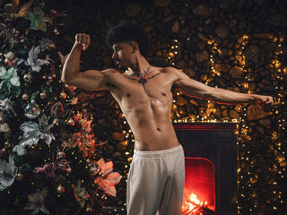 Lukee Taylor profile