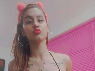 Juli Smithh Live Cam and Profile on UnifiedCams