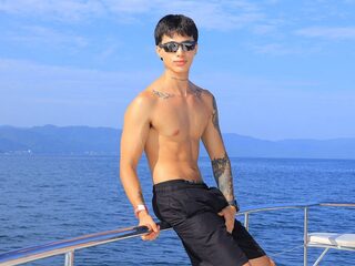 Klein Summer profile