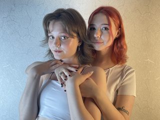 Maud Boone & Fanny Clagg Live Cam on Flirt4Free