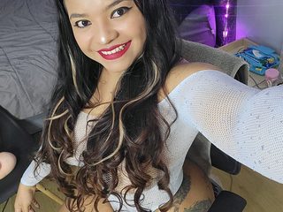 Alicia Ruiz Live Cam on Flirt4Free