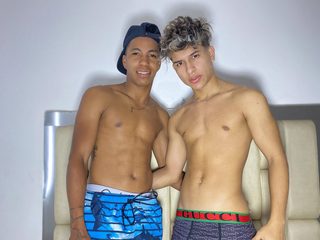 Lucas & Gonzalo Live Cam on Flirt4Free