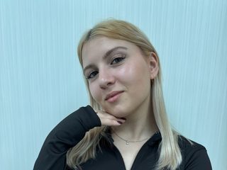 Georgina Gosson Live Cam and Profile on UnifiedCams