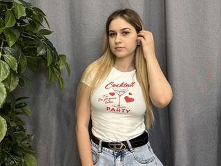 Sarah Drew Live Cam and Profile on UnifiedCams