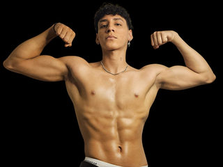 Apolo Wick live cam model at Flirt4Free