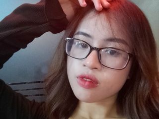 Lichi Liin live cam model at Flirt4Free