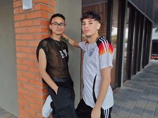 Ares & Noe Live Cam on Flirt4Free