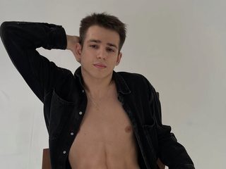 Alexs Foster Live Cam on Flirt4Free