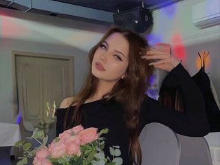 Nakenchatta med Esma East på Live Cam ⋆ FLIRT SHOW ⋆ Webcamsex med amatörer