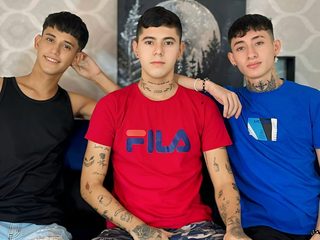 Watch Jeyco & Ricky & Brayan live on cam at Flirt4Free