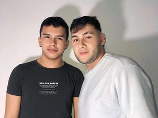 Watch Alan & Valerio live on cam at Flirt4Free