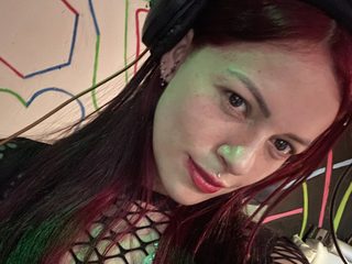 Watch Bella Milala live on cam at Flirt4Free