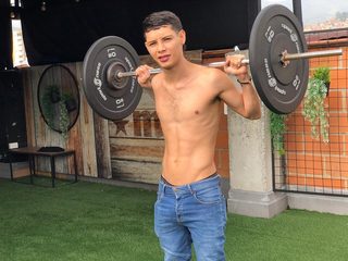 Profile and Statistics for Lyan B on Flirt4Free